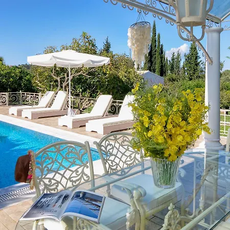 Villa Golden Tiara Agioi Deka  Exterior photo